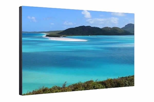 用在會議室的液晶拼接屏幕成本高嗎？