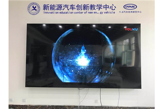 湖北某學院液晶拼接屏項目